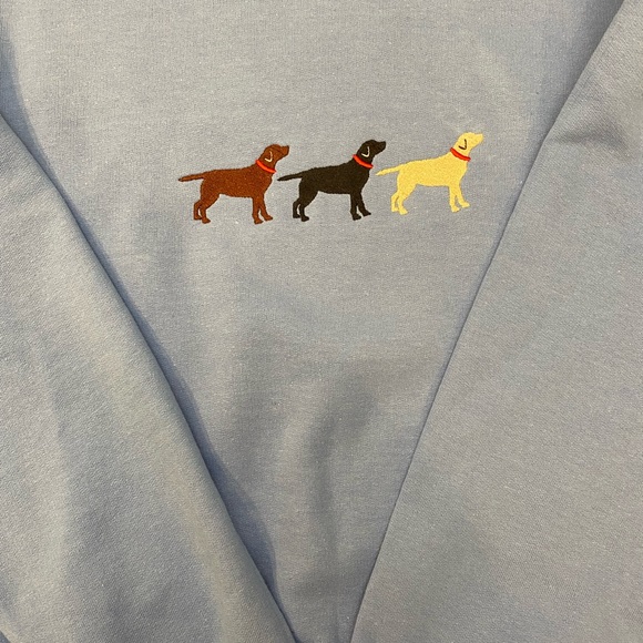 Lab Lover’s embroidered sweatshirt - slight gap in embroidery - Picture 1 of 3